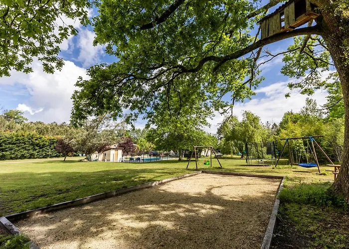 Senguinous 2 * Lesparre-Medoc